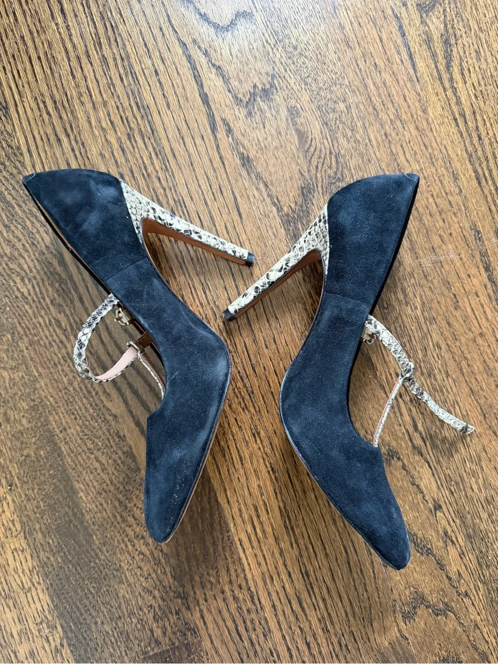 Coach Black Suede Pointed-Toe Pumps with Snake-Print T-Strap Size 7